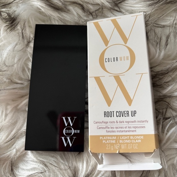 👱🏼‍♀️Color Wow root touch up in color light blonde/ platinum blonde - Picture 1 of 9